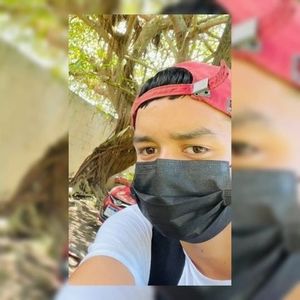 Meet your Posher, Adalberto